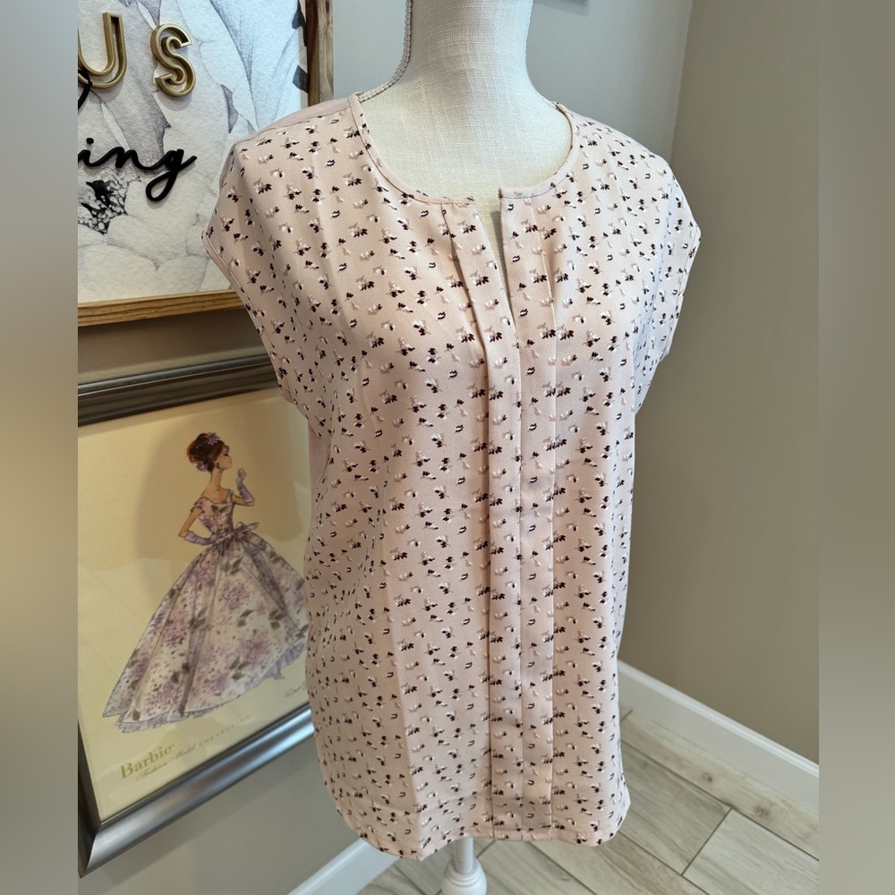 5 for $30 ANN TAYLOR Soft Blush Pink Floral Blouse